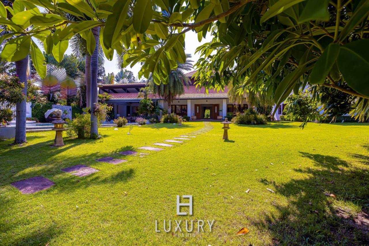 5 Bedroom Bali Style Mansion Wl2 HHQ Exterior foto