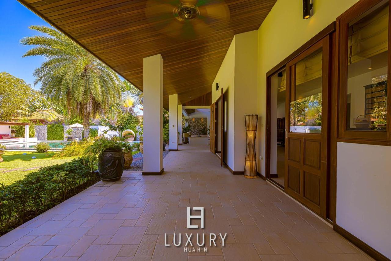 5 Bedroom Bali Style Mansion Wl2 HHQ Exterior foto